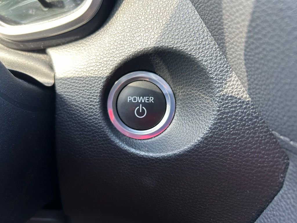 Used 2023 Toyota Corolla Cross XSE w/ Convenience Package image 28