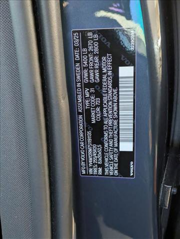 Used 2025 Volvo XC60 B5 Ultra w/ Protection Package Premier image 26