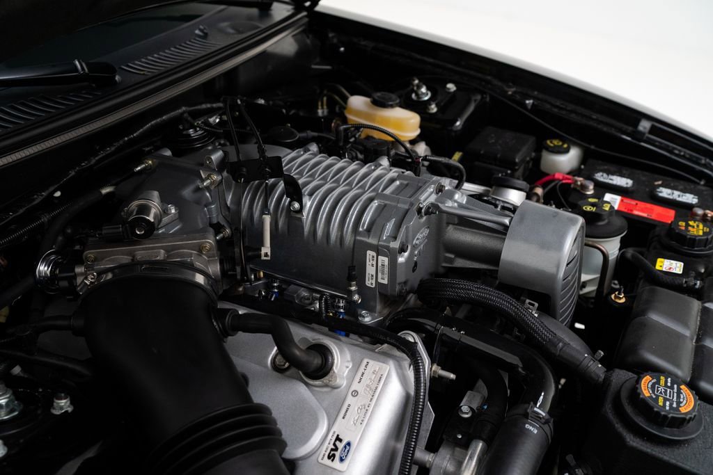 Used 2004 Ford Mustang Cobra RWD image 32