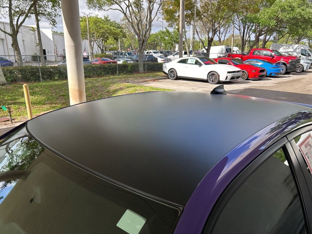 Used 2019 Dodge Charger R/T w/ Daytona Edition Group image 17