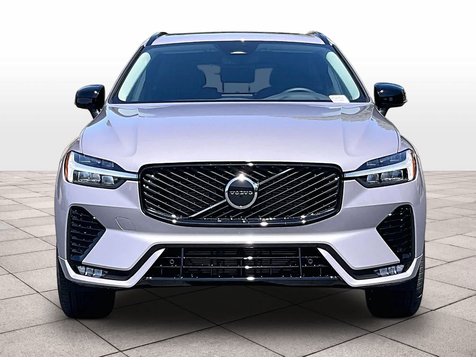 New 2026 Volvo XC60 B5 Core AWD/4WD image 5