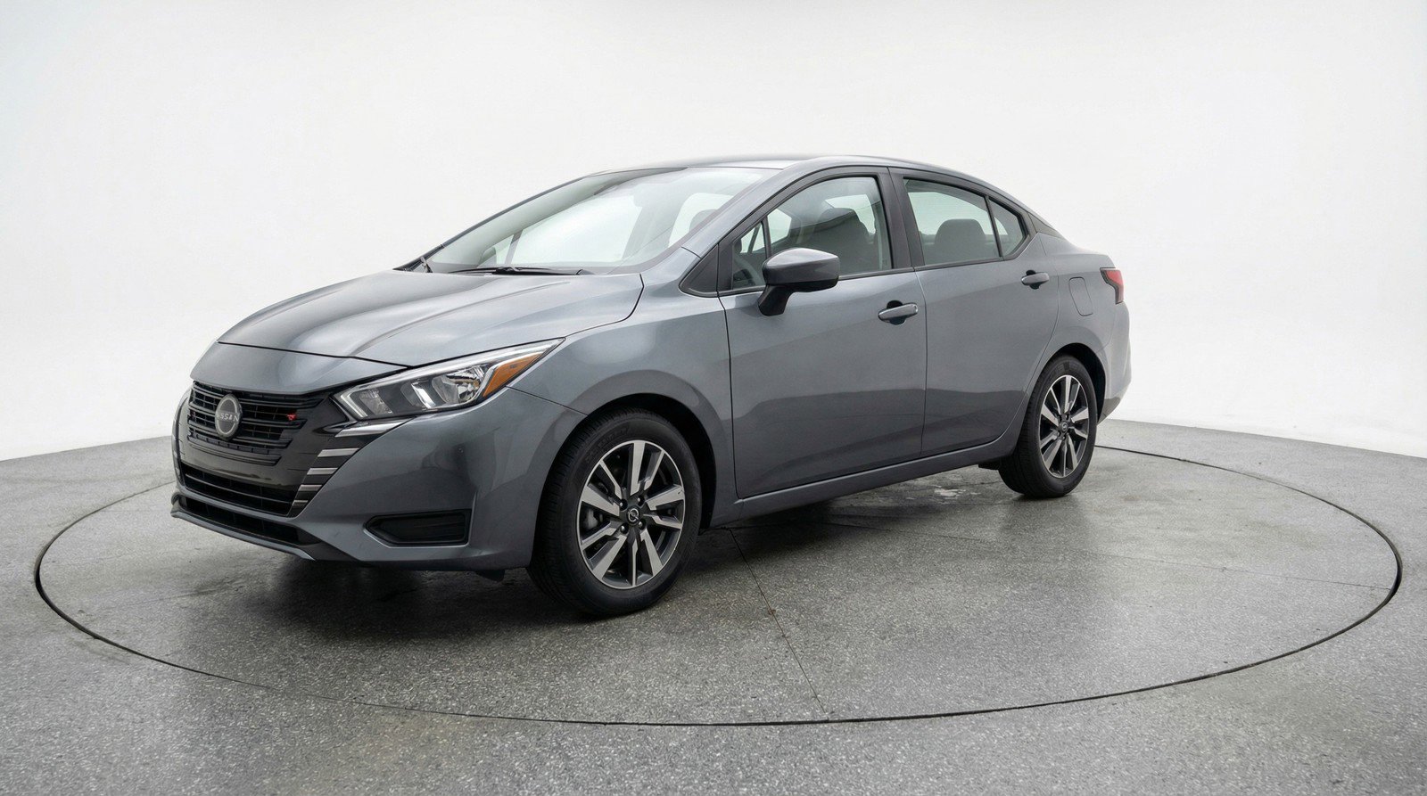 Used 2025 Nissan Versa SV FWD image 3