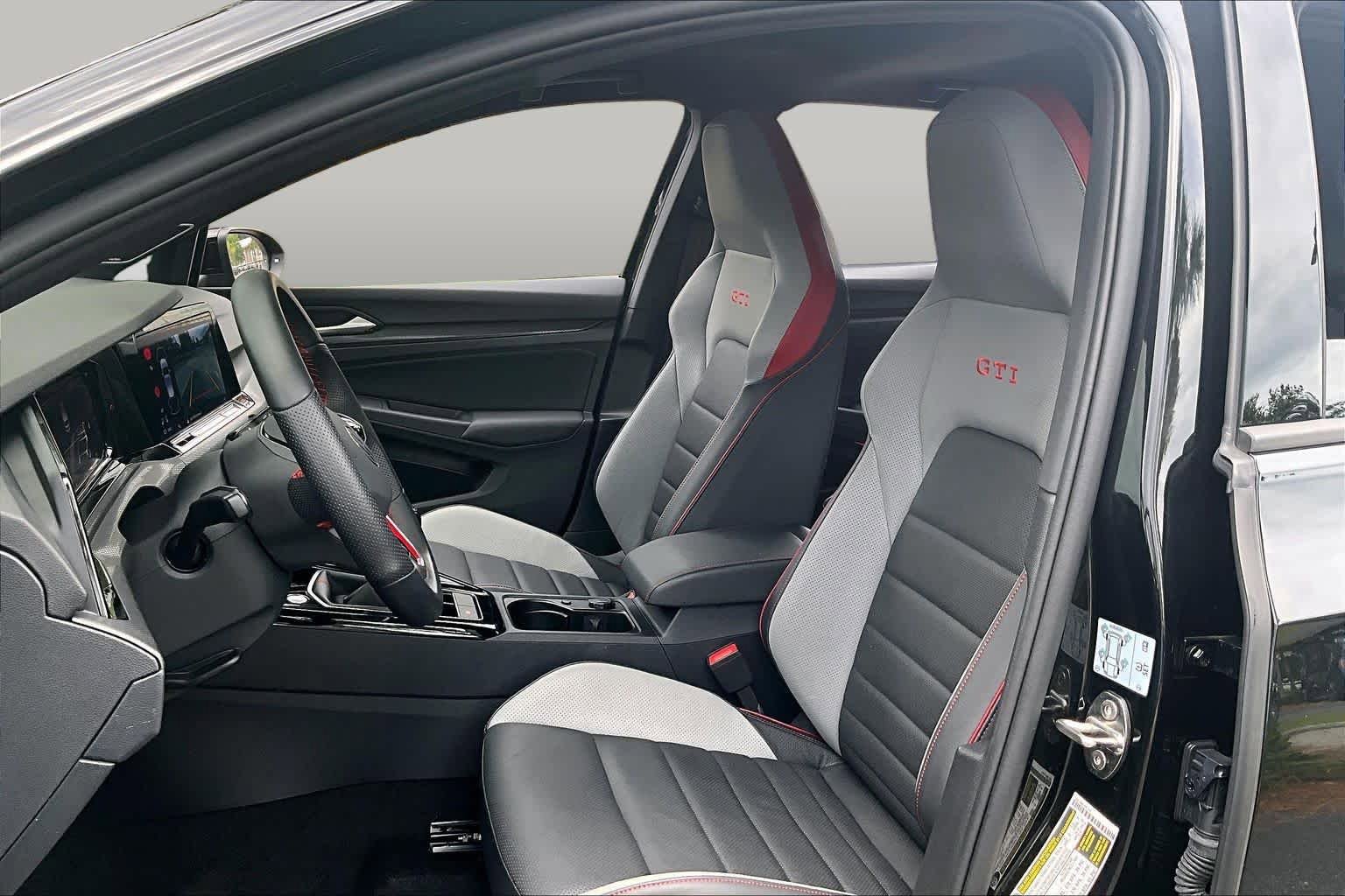 Used 2024 Volkswagen GTI Autobahn FWD image 8