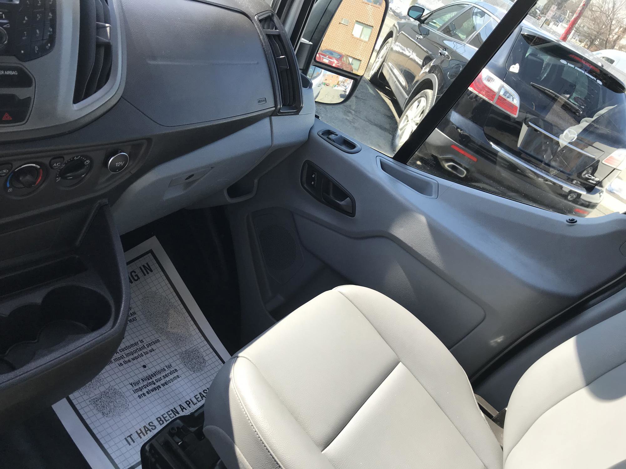 Used 2019 Ford Transit 350 image 14