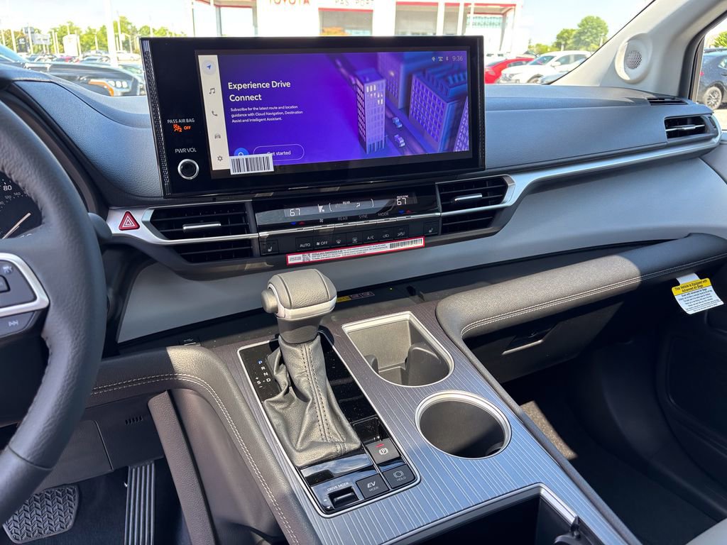 New 2026 Toyota Sienna XLE AWD/4WD image 20