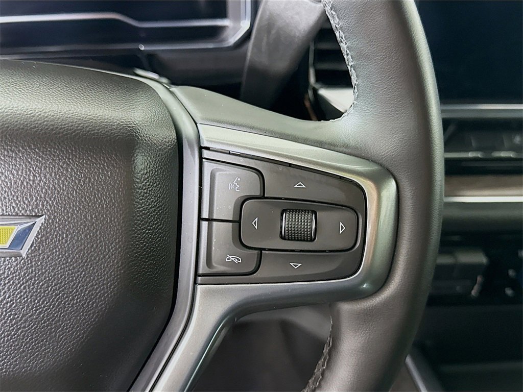 Used 2024 Chevrolet Silverado 3500 LTZ w/ LTZ Convenience Package image 23