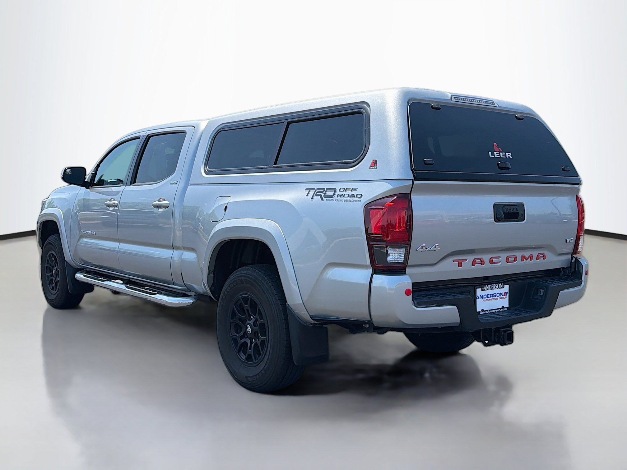 Certified 2022 Toyota Tacoma SR5 w/ Technology Package AWD/4WD image 13