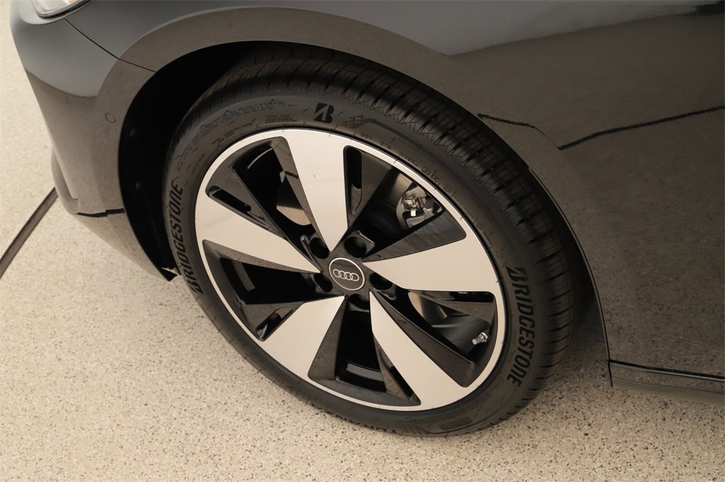 New 2025 Audi A5 2.0T Prestige image 29