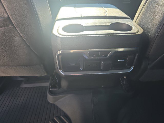 Used 2023 GMC Sierra 3500 SLT w/ SLT Convenience Package image 18