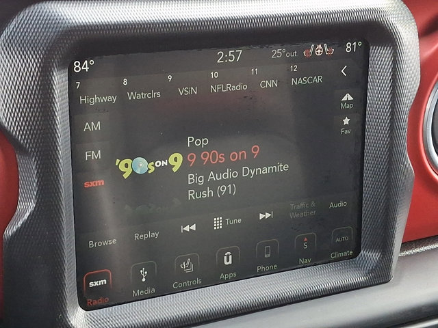 Used 2018 Jeep Wrangler Unlimited Rubicon image 18