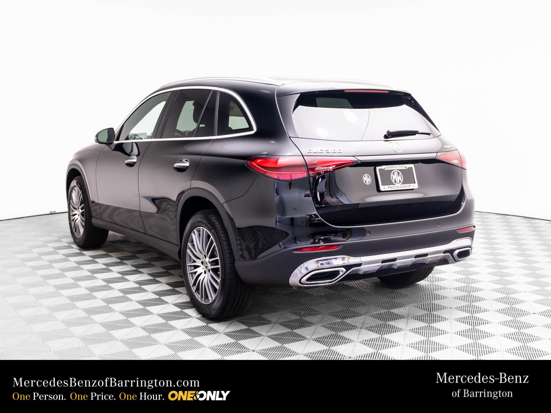 New 2026 Mercedes-Benz GLC 300 4MATIC image 3