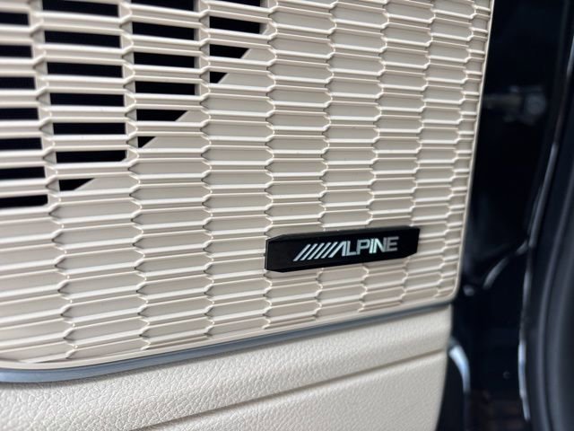 Used 2024 Jeep Grand Cherokee Limited 4xe w/ Luxury Tech Group II image 16