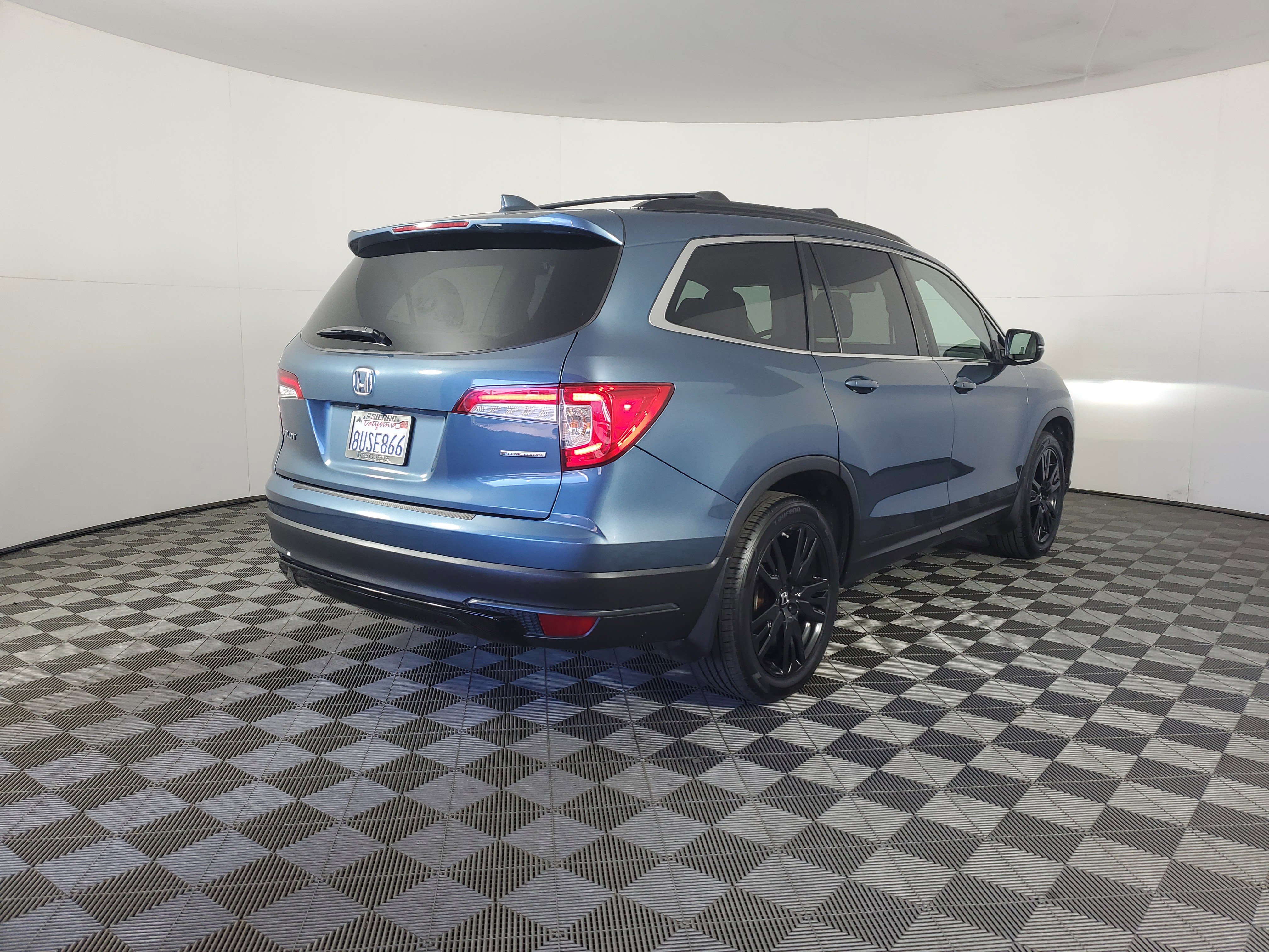 Certified 2021 Honda Pilot Special Edition image 4