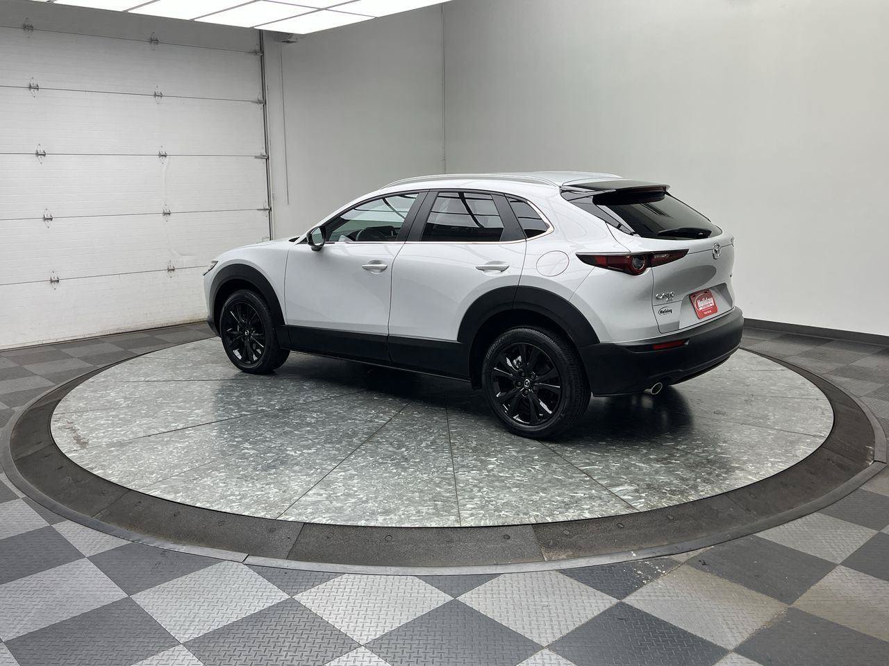 Certified 2025 MAZDA CX-30 AWD 2.5 S w/ Select Sport Pkg image 2