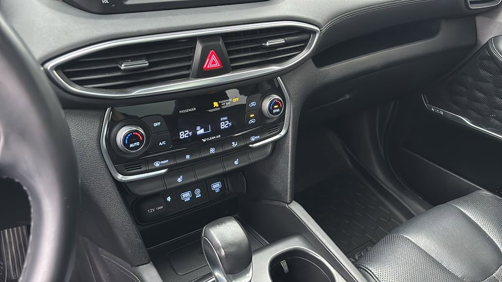 Used 2020 Hyundai Santa Fe SEL w/ Convenience + Premium Package image 20