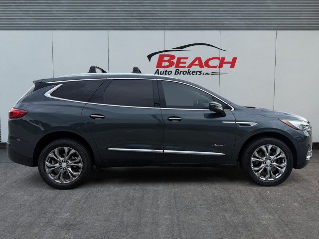 Used 2018 Buick Enclave Avenir w/ Avenir Technology Package AWD/4WD image 5