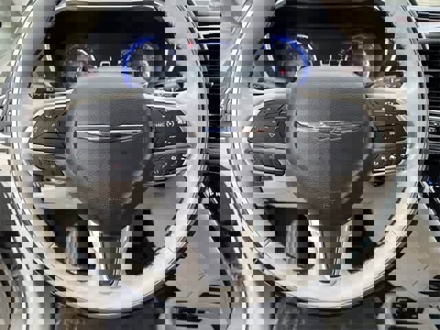 Used 2017 Chrysler Pacifica Limited w/ UConnect Theater Package image 21