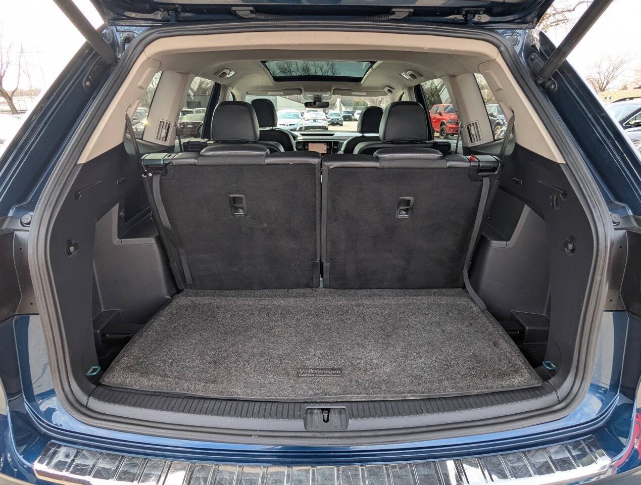 Used 2021 Volkswagen Atlas SEL Premium AWD/4WD image 30