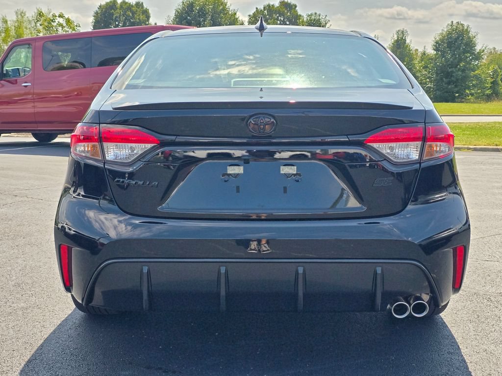 New 2026 Toyota Corolla SE w/ SE Package FWD image 7