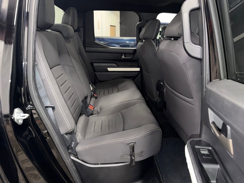 Used 2024 Toyota Tacoma TRD Off-Road image 16