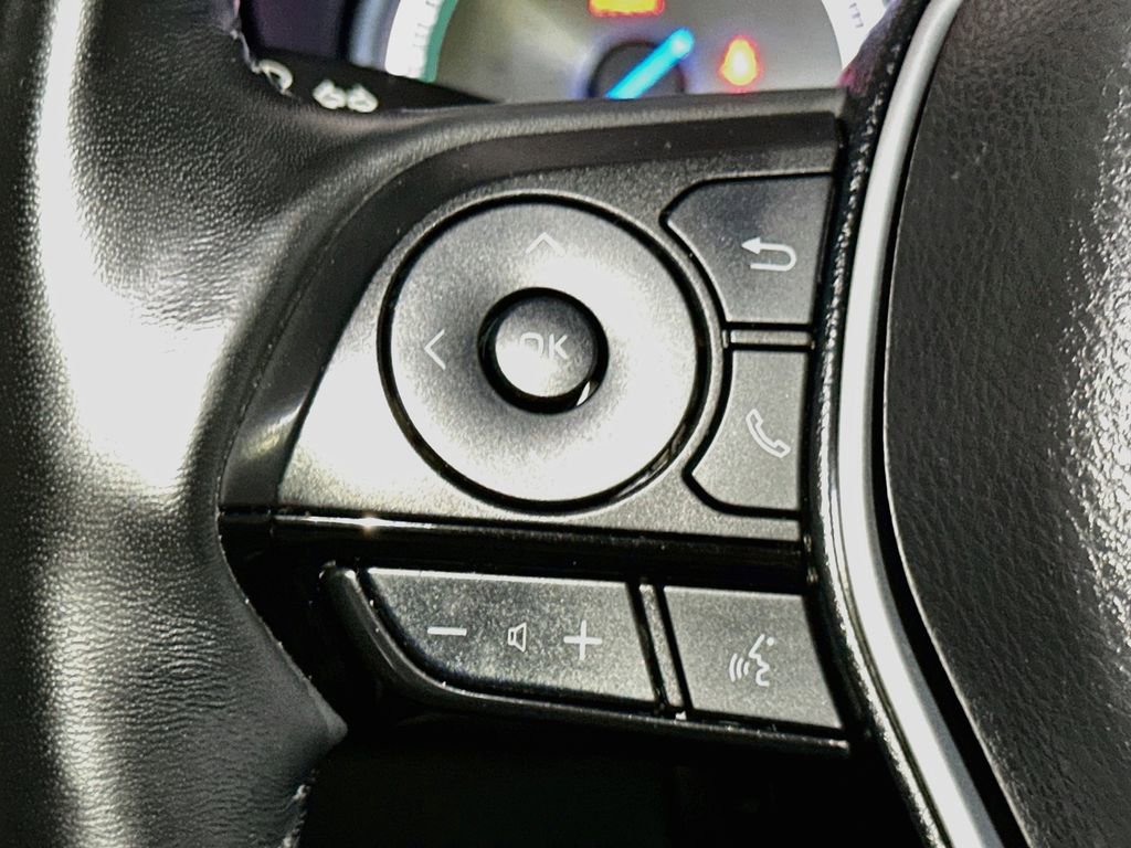 Certified 2021 Toyota Venza Limited w/ Advanced Technology Package image 30