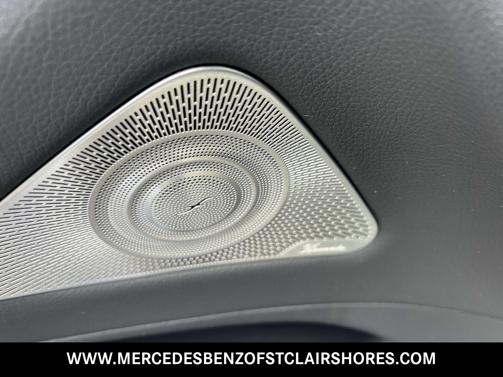 New 2025 Mercedes-Benz S 500 4MATIC image 25