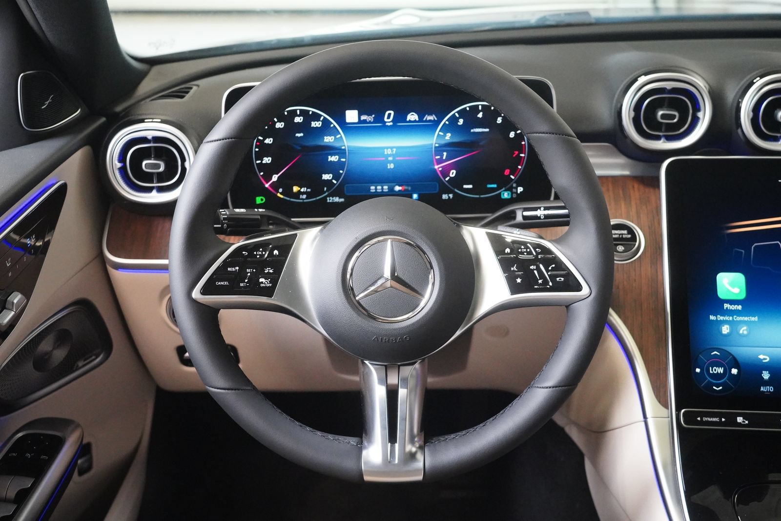 New 2026 Mercedes-Benz C 300 4MATIC Sedan image 18