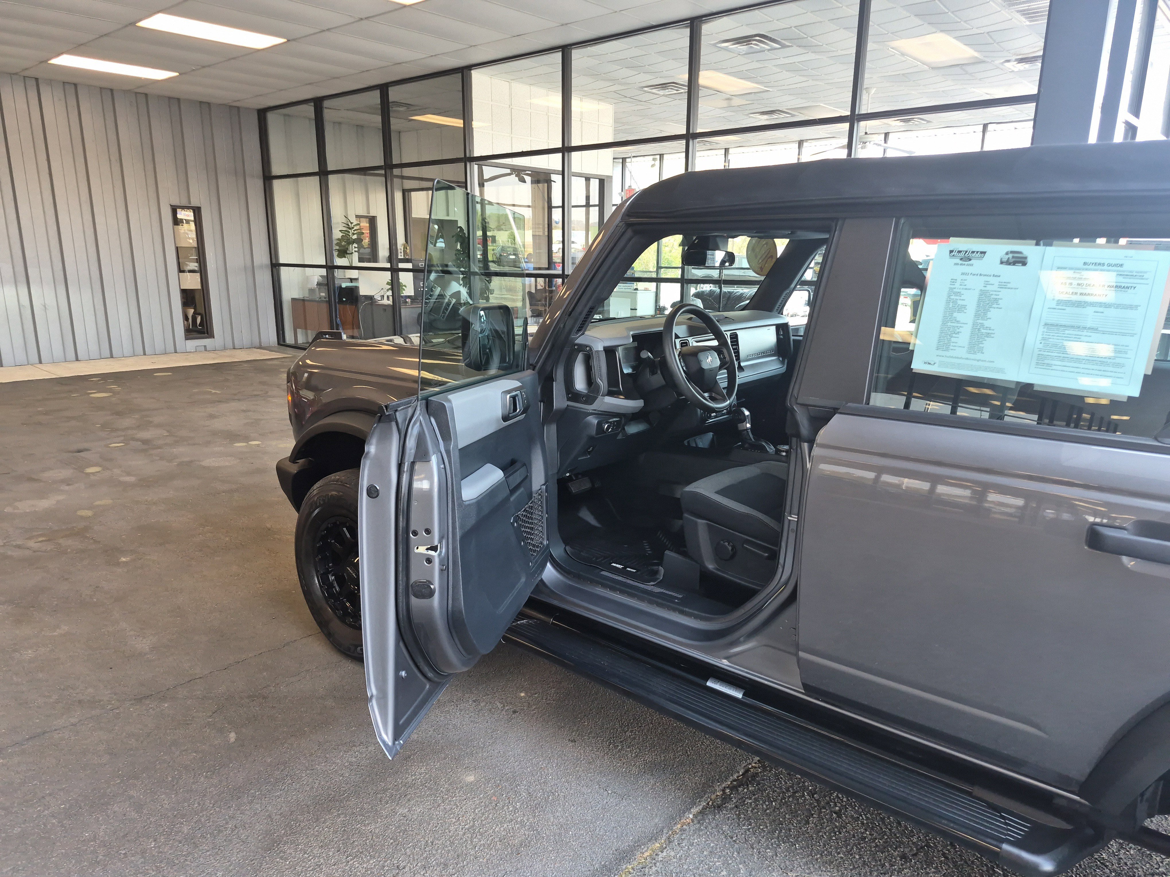 Certified 2022 Ford Bronco 4-Door image 8
