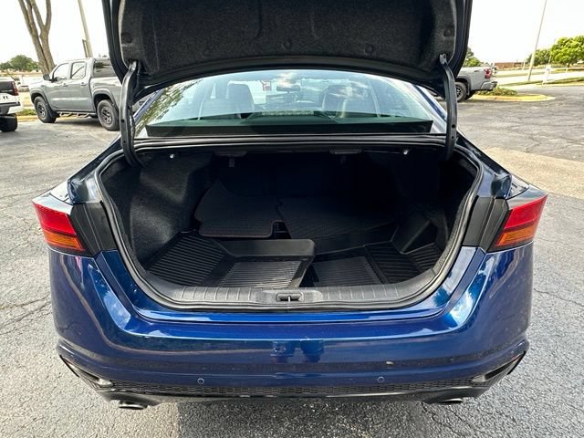 Used 2024 Nissan Altima 2.5 SR AWD/4WD image 14