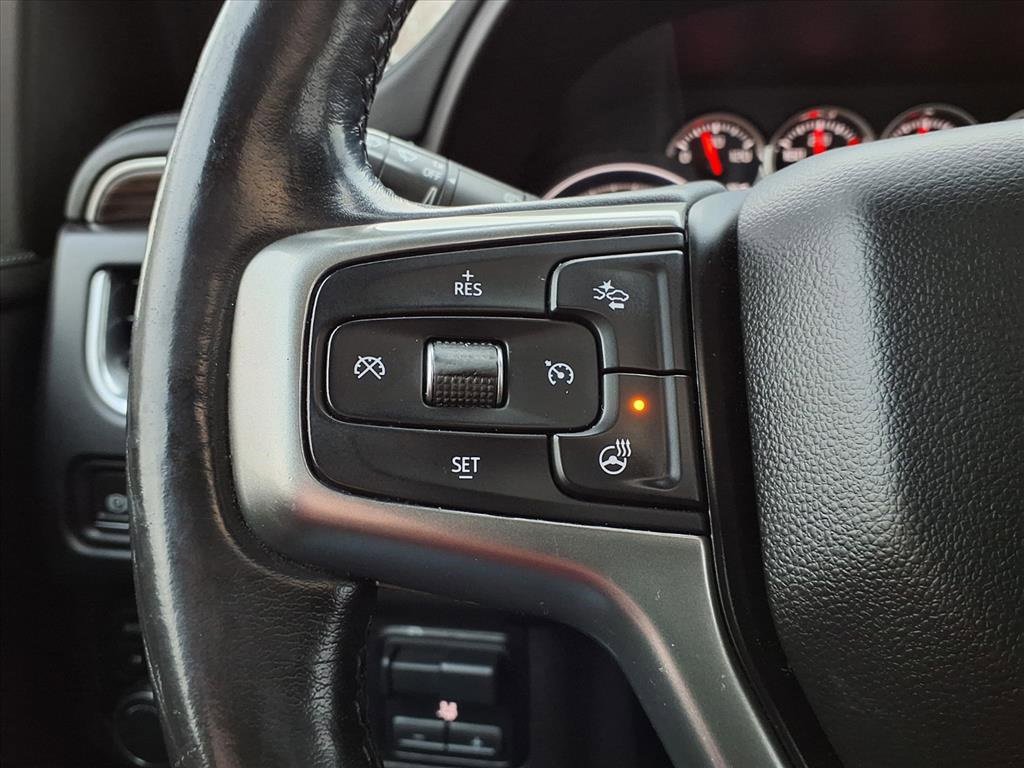 Used 2021 Chevrolet Suburban LT w/ LT Signature Package image 19