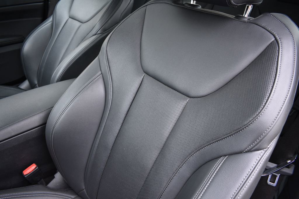 Used 2025 BMW 430i Coupe w/ Premium Package RWD image 11