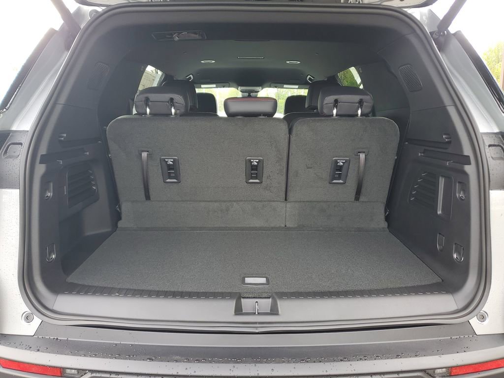 New 2026 Chevrolet Traverse Z71 AWD/4WD image 8