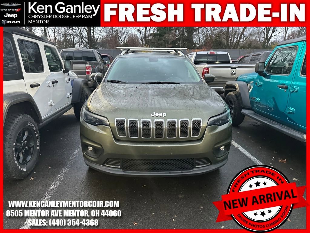 Used 2019 Jeep Cherokee Latitude Plus w/ Cold Weather Group image 3