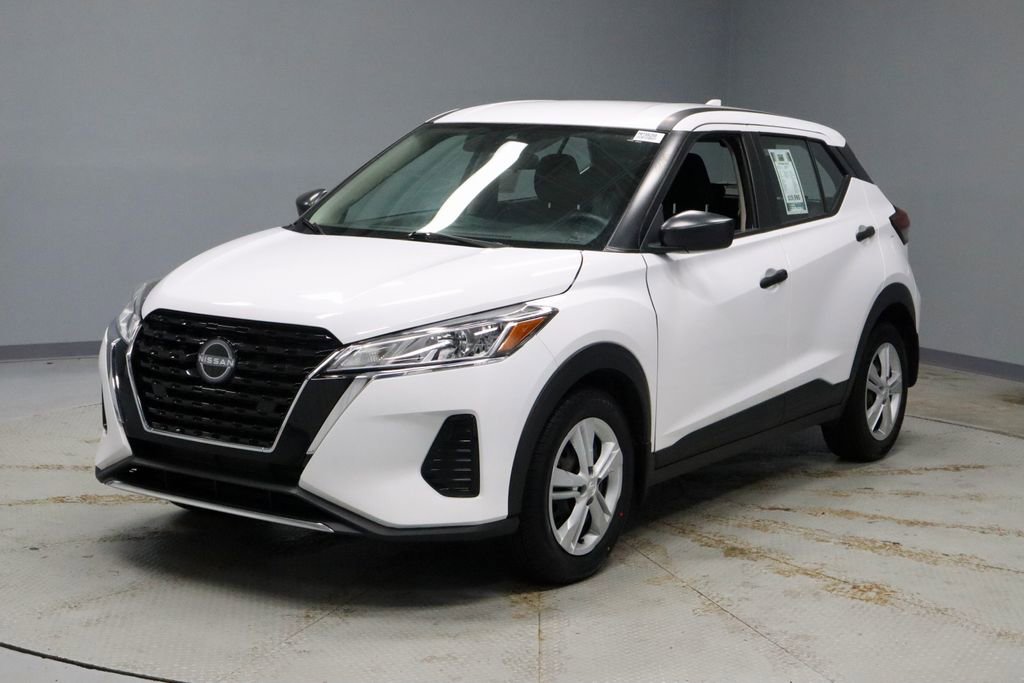 Certified 2024 Nissan Kicks S image 6