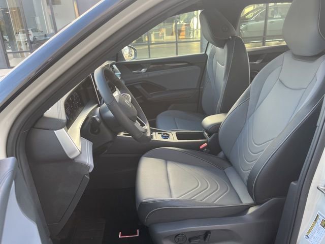 New 2026 Volkswagen Tiguan SE R-Line FWD image 20