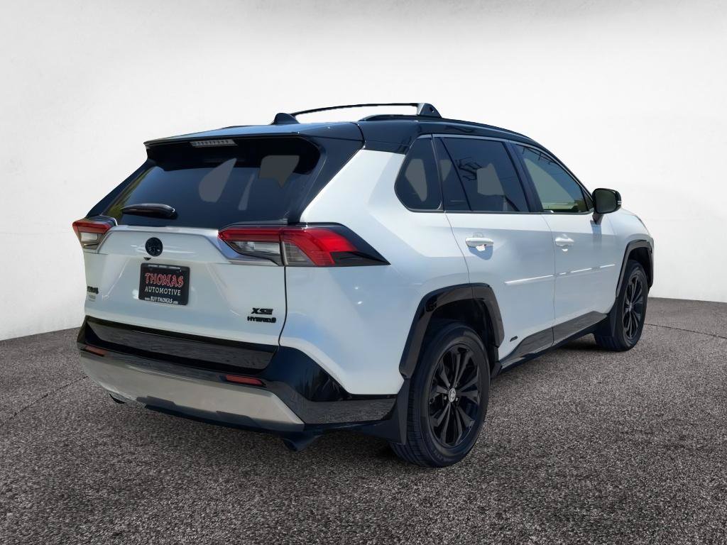 Used 2023 Toyota RAV4 XSE AWD/4WD image 8