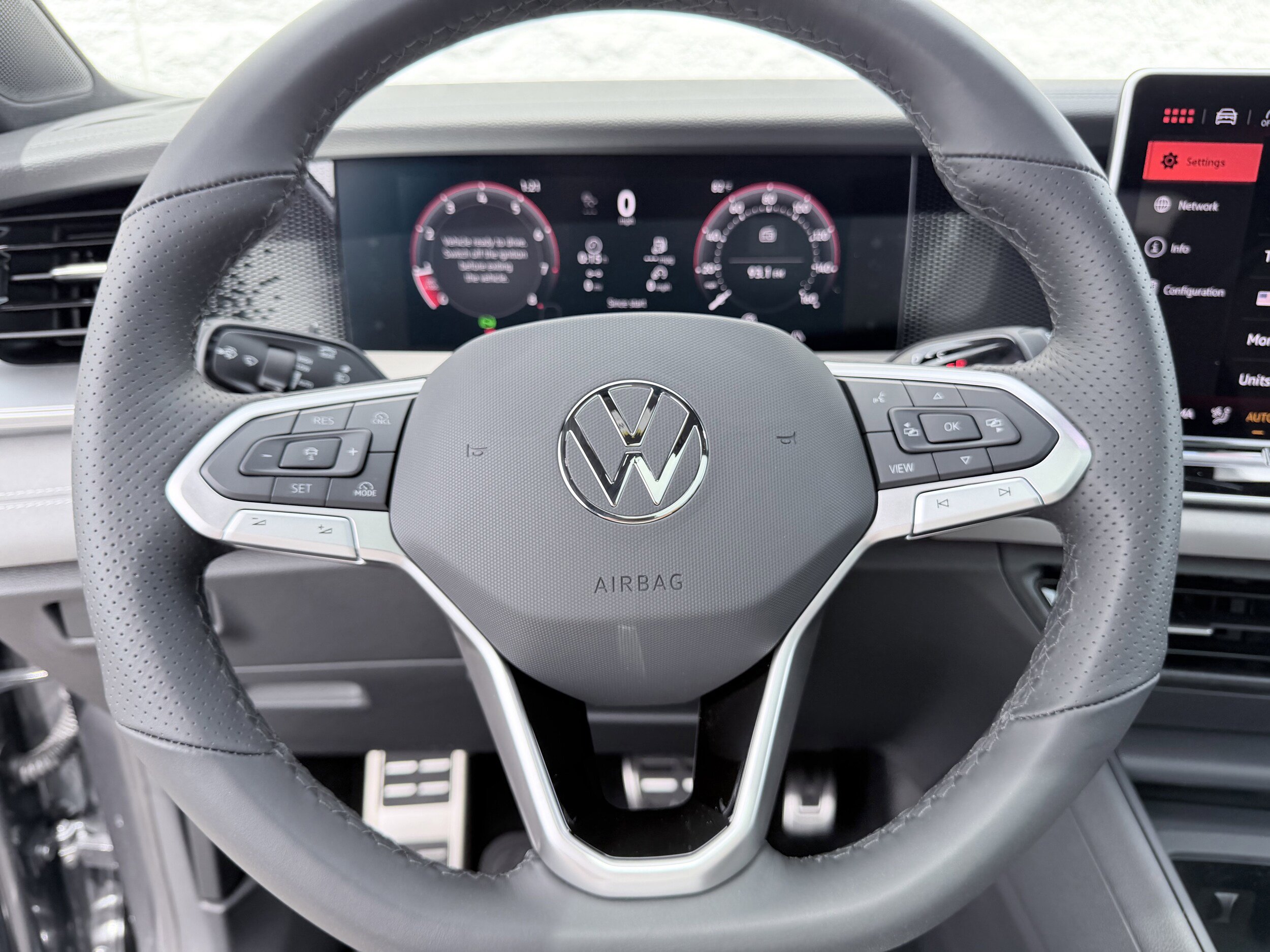 New 2026 Volkswagen Tiguan SE R-Line AWD/4WD image 15
