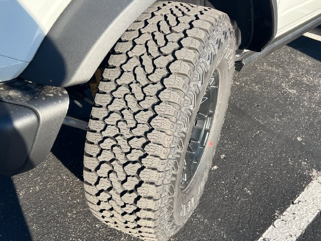 New 2026 Ford Bronco Badlands w/ Sasquatch Package AWD/4WD image 16