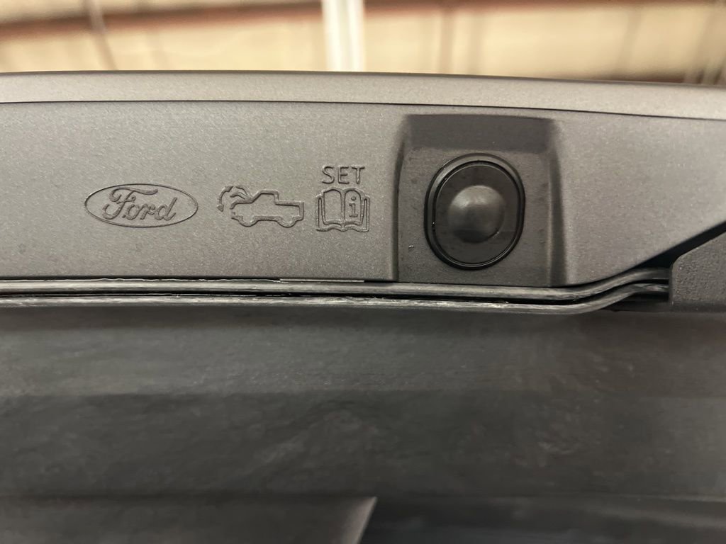 New 2025 Ford F150 Lightning Lariat image 43