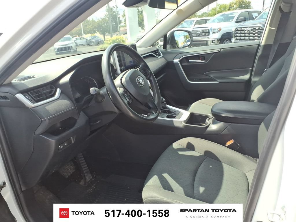 Used 2023 Toyota RAV4 XLE AWD/4WD image 14
