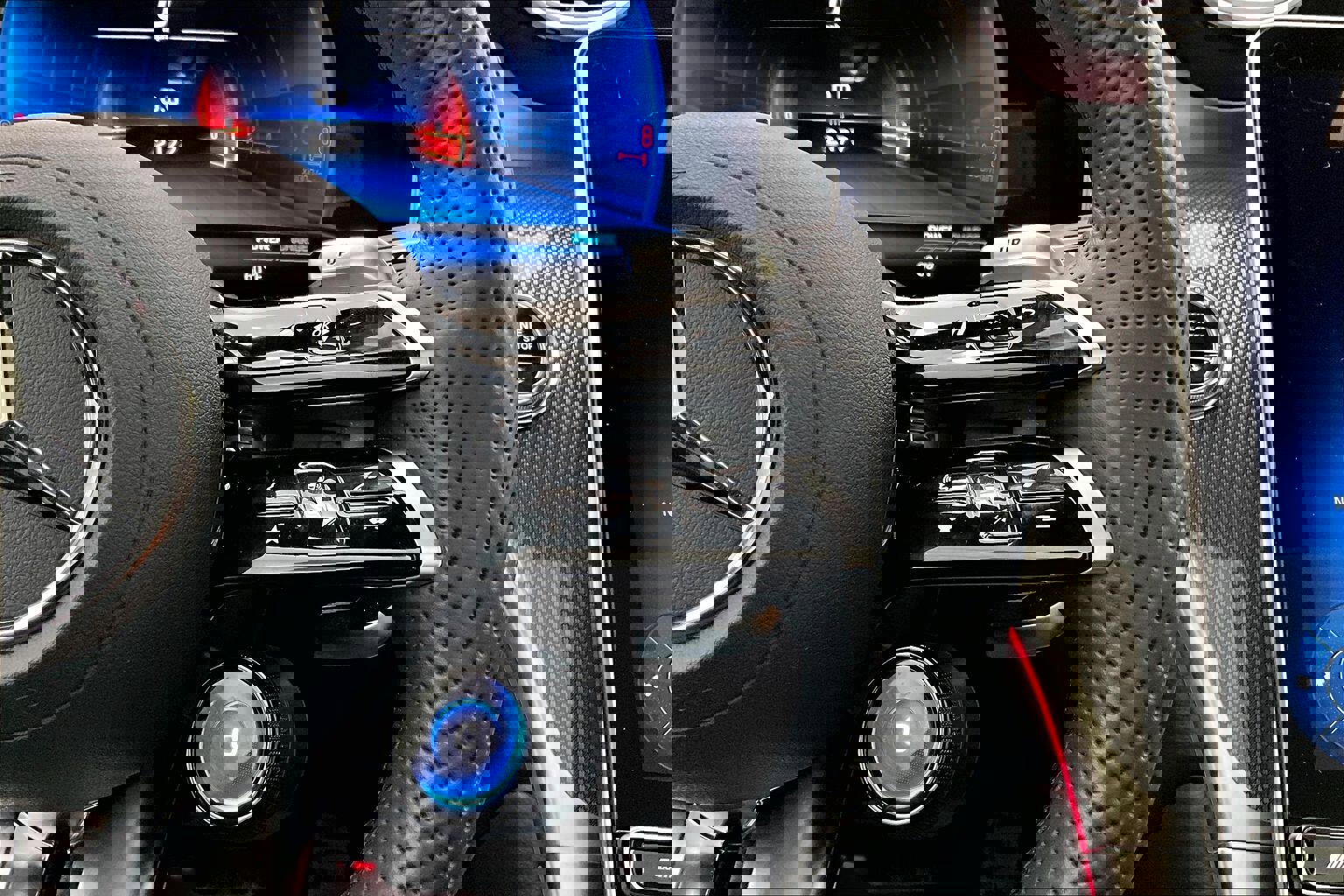 Used 2026 Mercedes-Benz GLC 43 AMG 4MATIC image 22