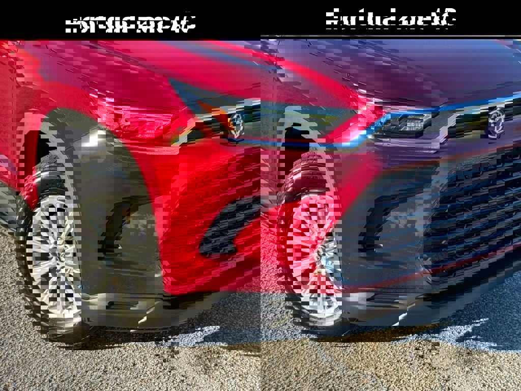 Used 2025 Toyota Grand Highlander FWD image 5