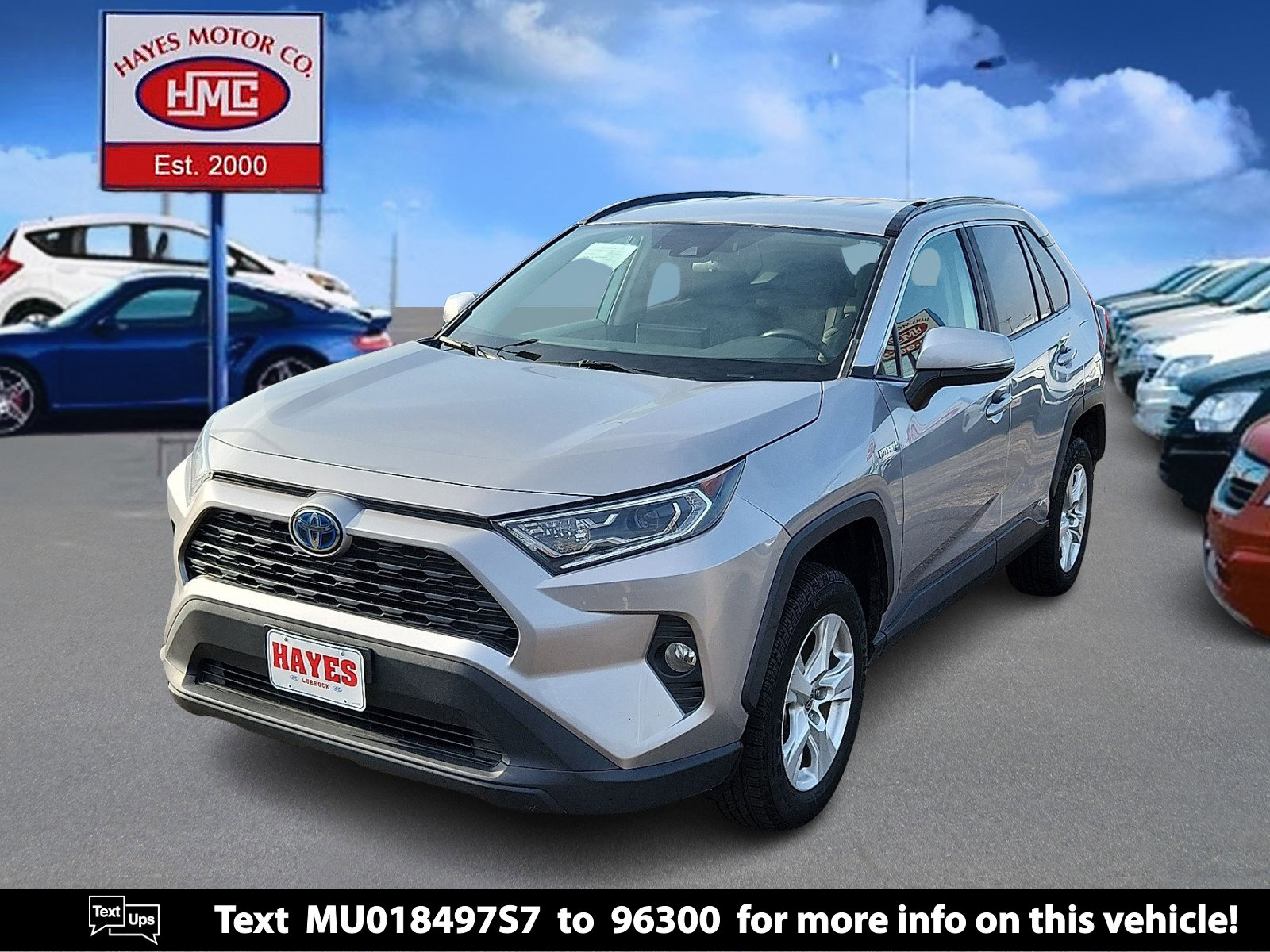 Used 2021 Toyota RAV4 XLE w/ XLE Grade Weather Package image 1