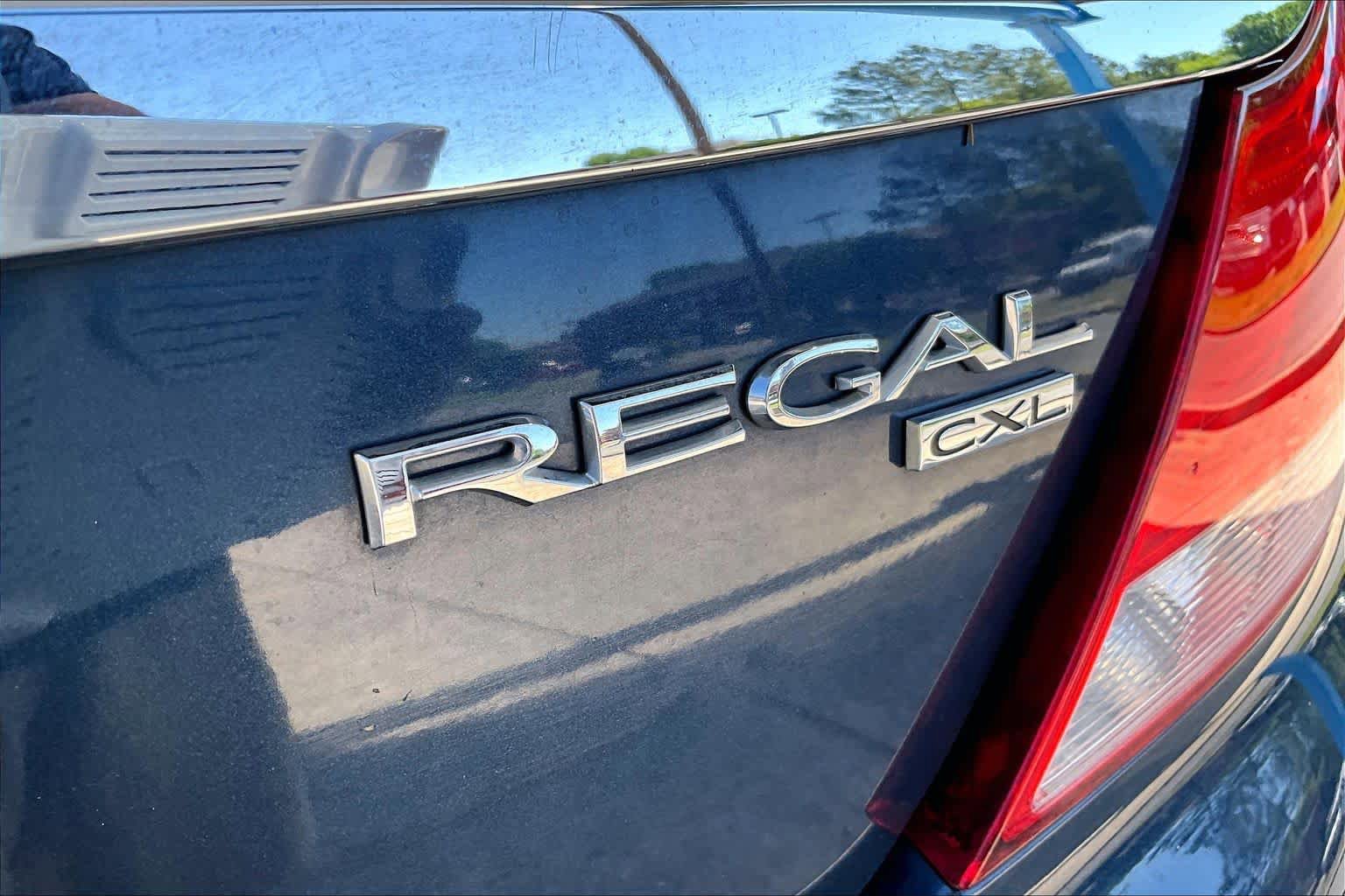 Used 2011 Buick Regal CXL w/ RL5 Preferred Equipment Group FWD image 9