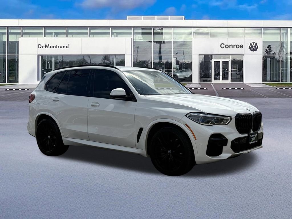Used 2022 BMW X5 sDrive40i w/ M Sport Package image 3