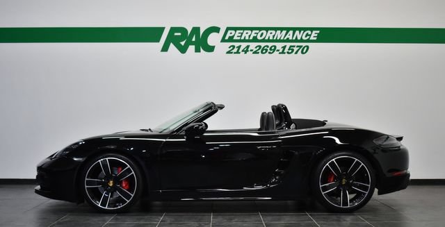 Used 2018 Porsche 718 Boxster GTS RWD image 2