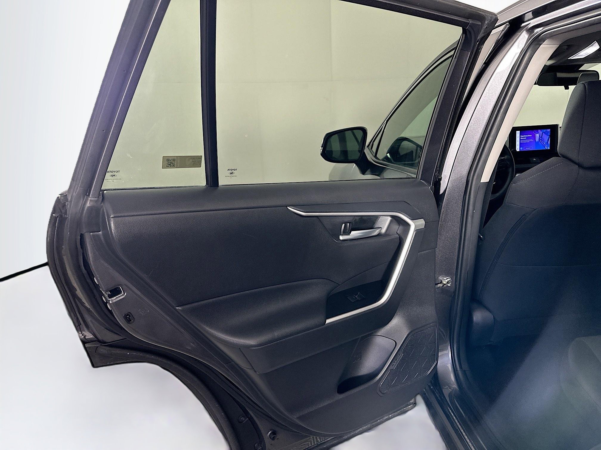 Used 2024 Toyota RAV4 XLE image 24