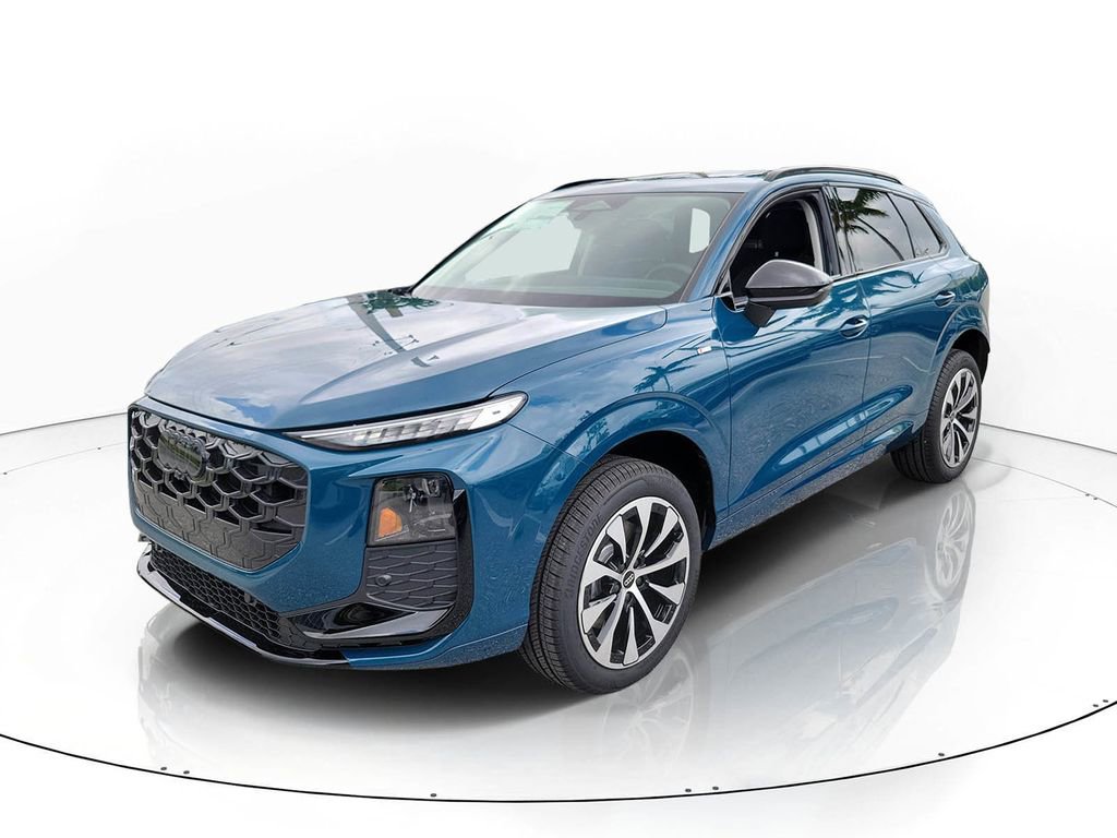 New 2026 Audi Q3 quattro 2.0T AWD/4WD image 2