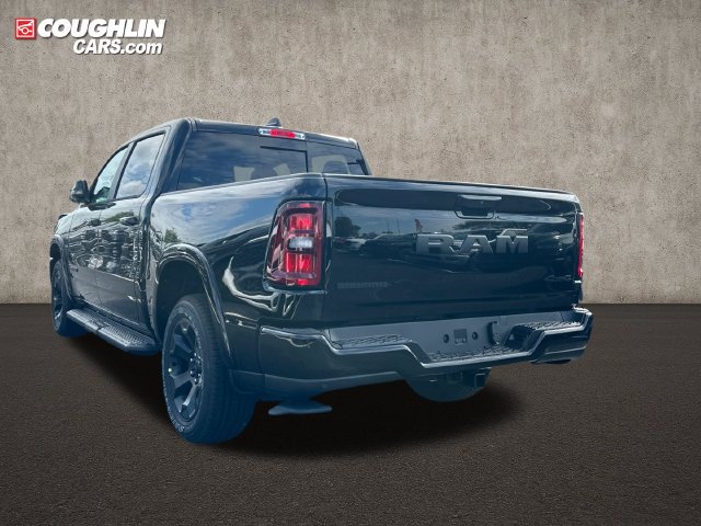 New 2027 RAM 1500 4x4 Crew Cab image 4