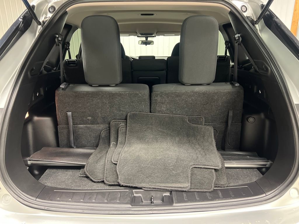 Used 2024 Mitsubishi Outlander ES image 11